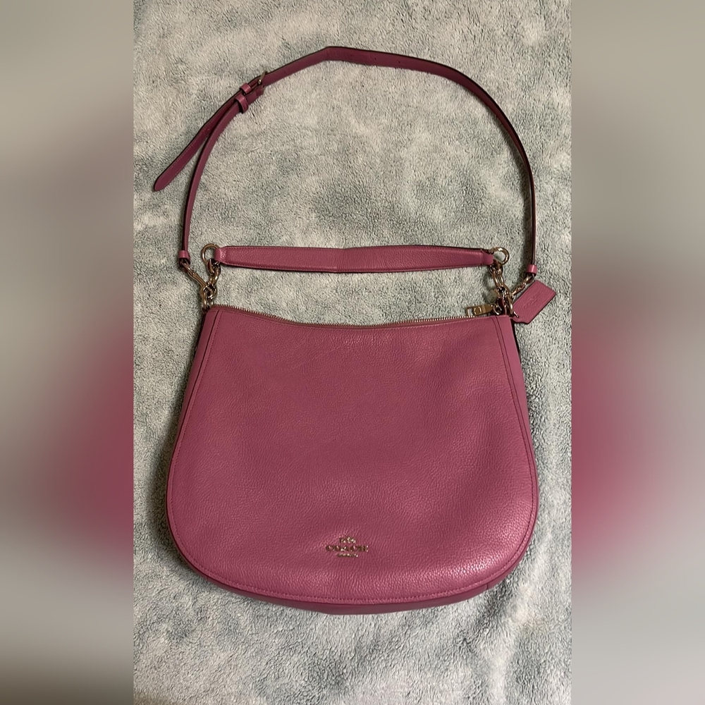 Coach Pebbled Leather Chelsea 32 Rouge Pink Hobo - LIKE NEW! - Picture 1 of 4